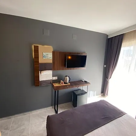 Avisos And Aparthotel *