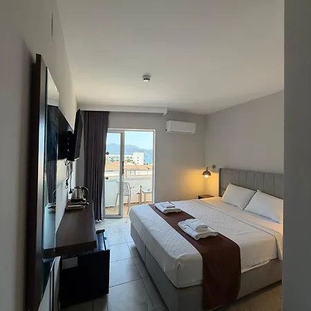 Avisos & * Marmaris