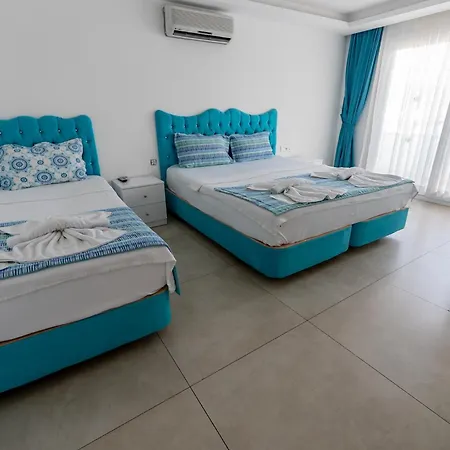 Avisos And Aparthotel